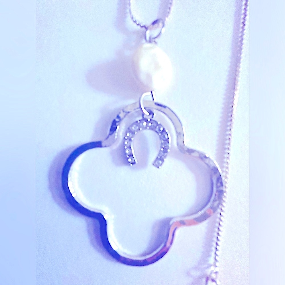 Necklace Free💰Add 1 to bundle Horseshoe, 4-leaf Clover, “Pearl” 26” S link
